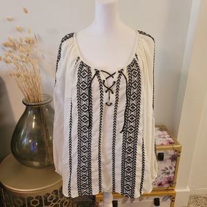 H&M Women's Bohannon Long Sleeve Crochet Top Size 10